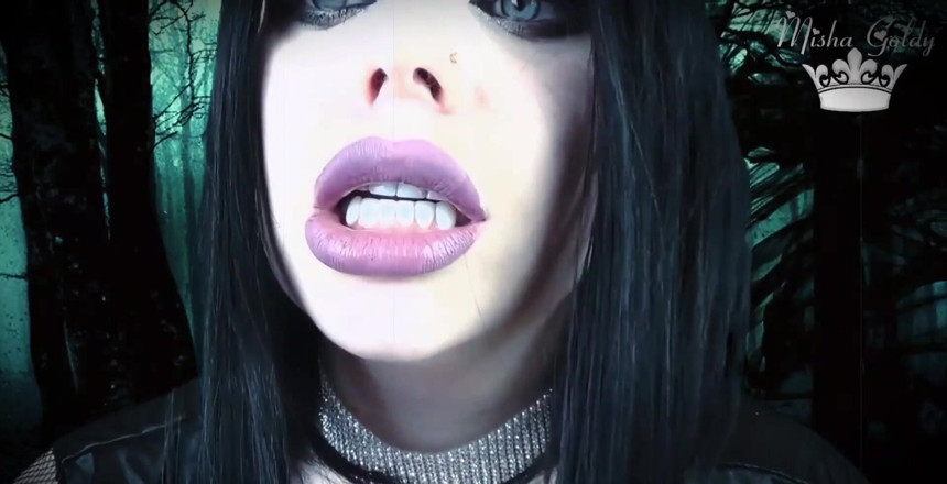 Goddess Misha Goldy: ! Принцесса тьмы будет поглощать вас часть за частью!