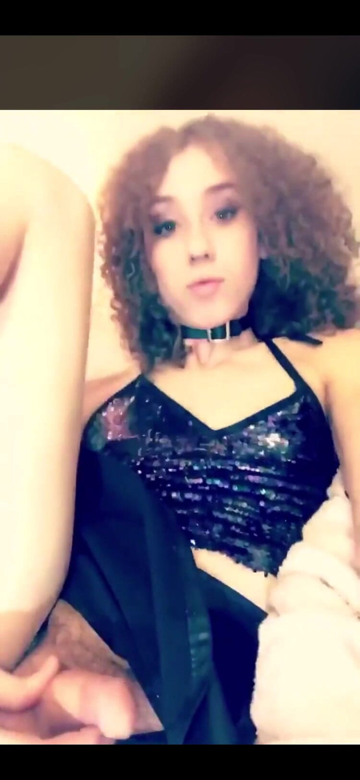 Tia Tizzianni Productions: Tiempo sexy en solitario