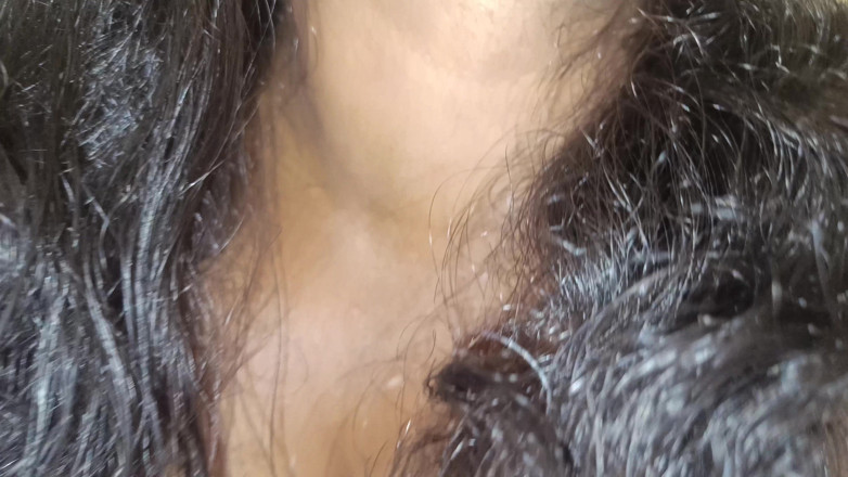 XtremeBabe: 젖탱이를 짜내는 주부 겸둥이 소녀