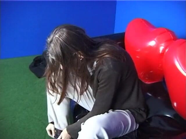 POV Orgasms: Sevimli sürtük bakış açısıyla yarak emiyor