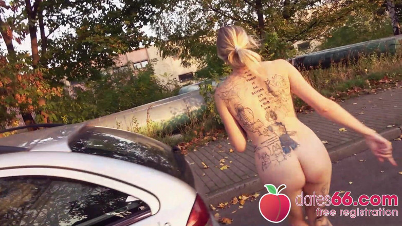 Dates66: Šukání v autě s sexy vamp Claudií Swea! (anglicky)