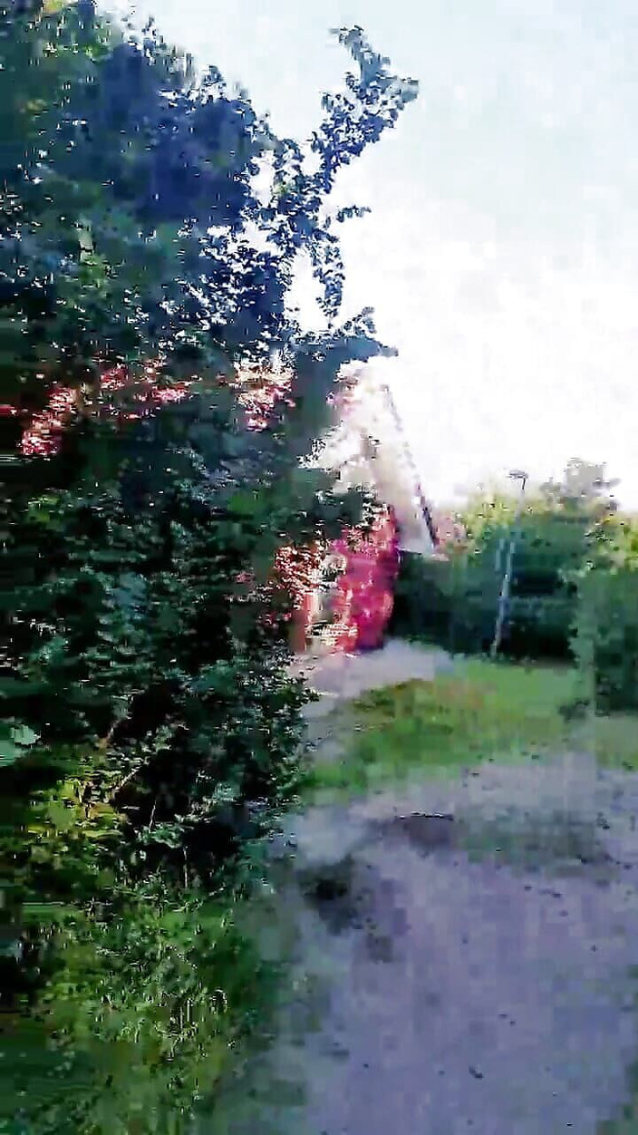 Slutboyben: Slutboyben Cam4 sexy cruising küken Xxxx in Hotpants am Highway...
