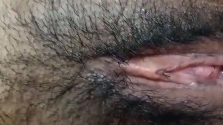 Neelima69: Asiática grande gozada interna na buceta