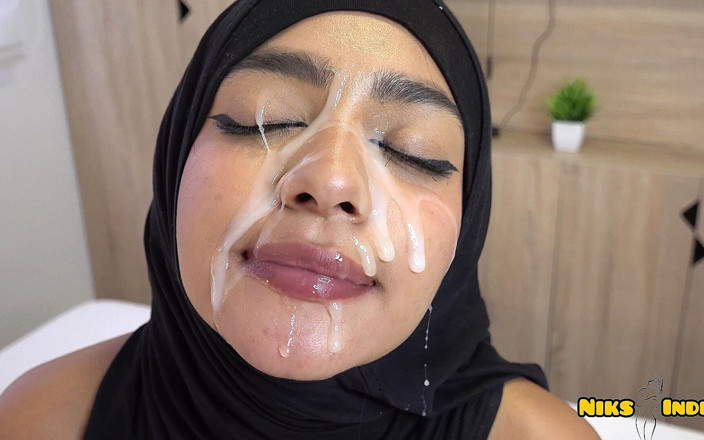 Niks Indian: Tânără musulmană hijabi futută tare și umplută de spermă