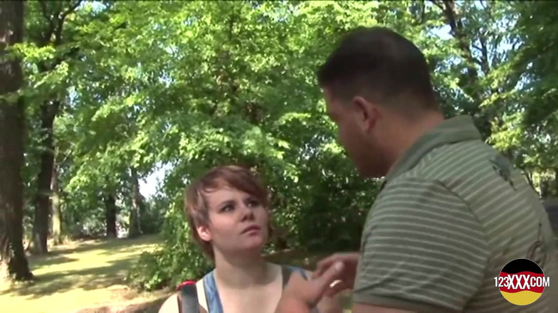 123XXX - Fucked Amateurs in Germany!: Збуджена шалава потребує гарного траха прямо там