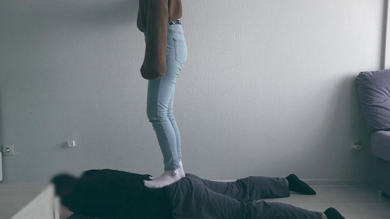 Amateur_fetish: Витоптування
