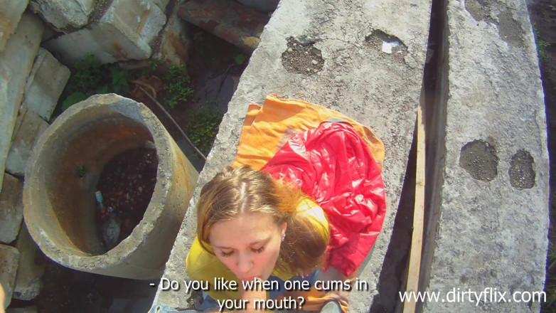 Fucking Glasses: Futută pe un șantier