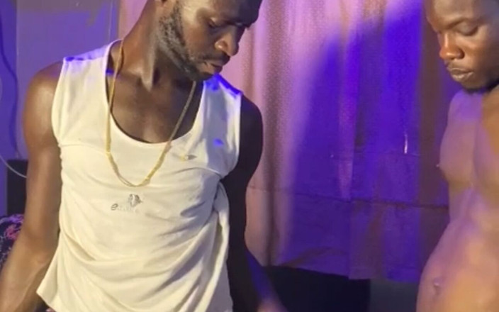 Black dick ass: La sua prima volta a scopare un uomo