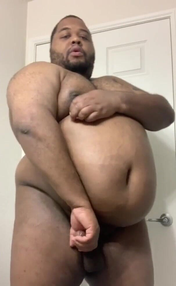 Blkhole420: Simplemente no parece que me quitan las manos del vientre...