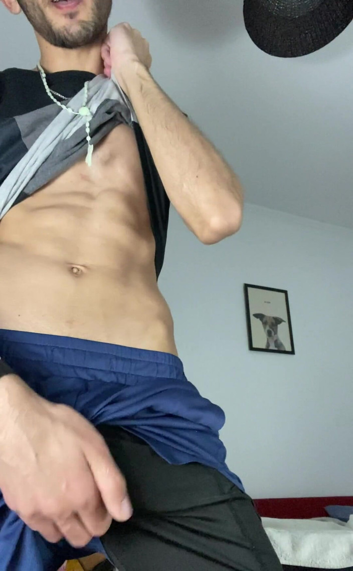Hottestguys21: Birlikte egzersiz yapabilir miyiz?