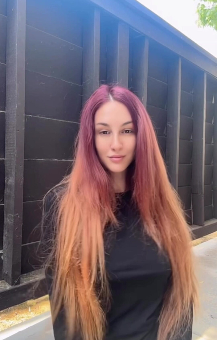 Artemisia Love: Włoskie duże cycki MILF Artemida Love Długie włosy Fetysz na...