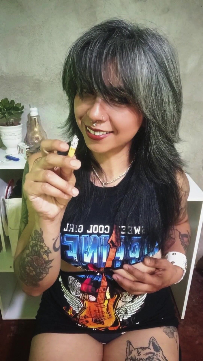 Casia Castro: Конь курит со мной