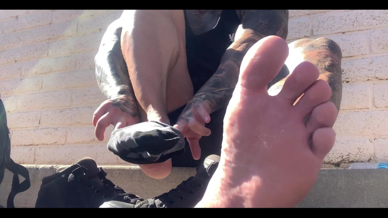 Jasons feet: Ich habe ein weiteres paar socken an einen bald ziemlich...