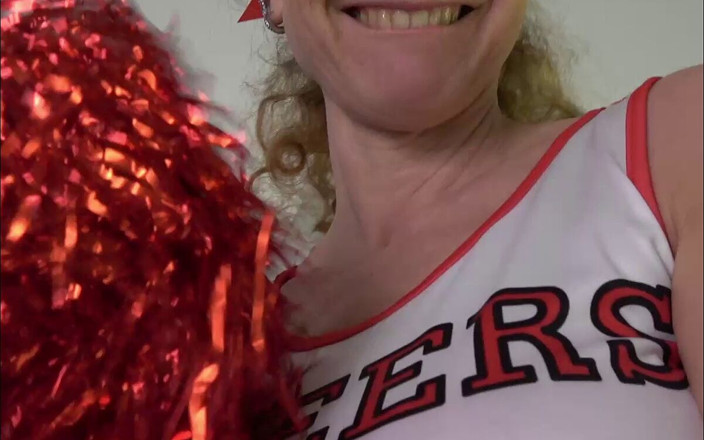 Annika Rose: Cheerleading