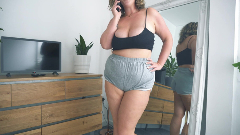 Sasha Curves: Giantess的约会不见了