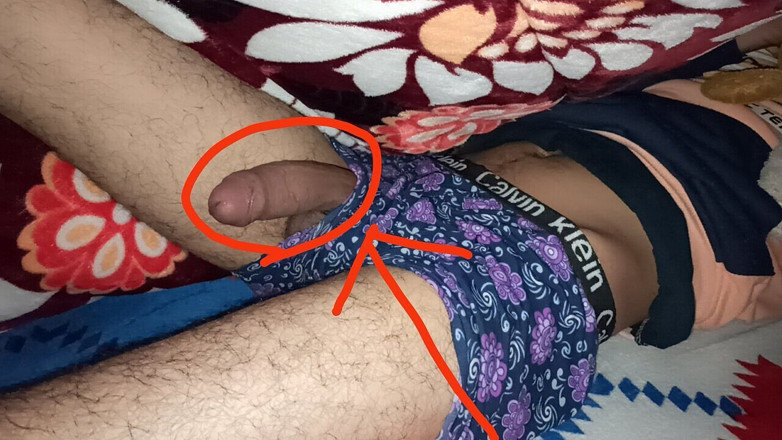 Desi__Panda: Min tution lärare stora monster kuk - del 1