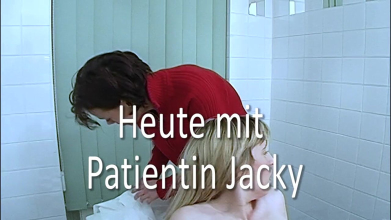 Klink by sextermedia: Fica bagnata leccata dal paziente
