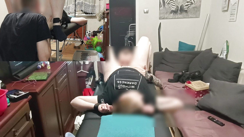 Redhead Bunny1: 他舔我的阴户，直到我的高潮摧毁了我的思维