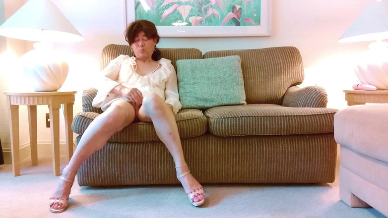 Pai-chan: 今夜のメニューは私