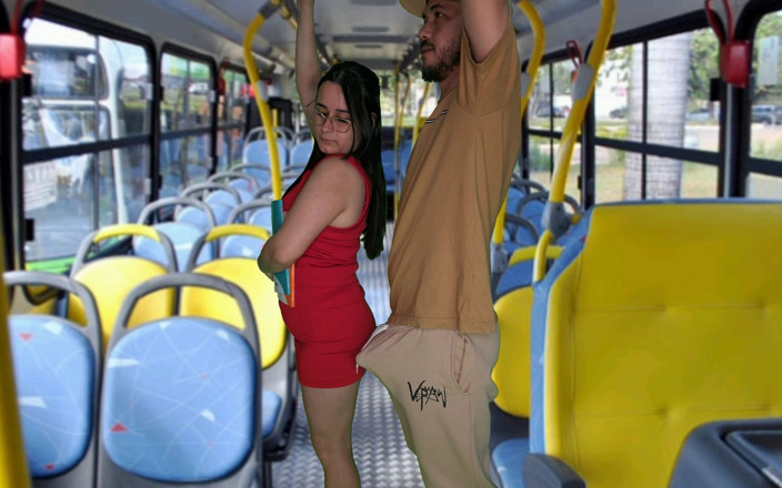 Kasallpimenta: Une étudiante se fait toucher dans le bus !