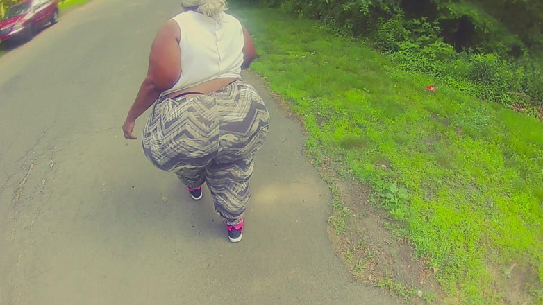 Pearaddiction walking content: Pearaddiction Berjalan