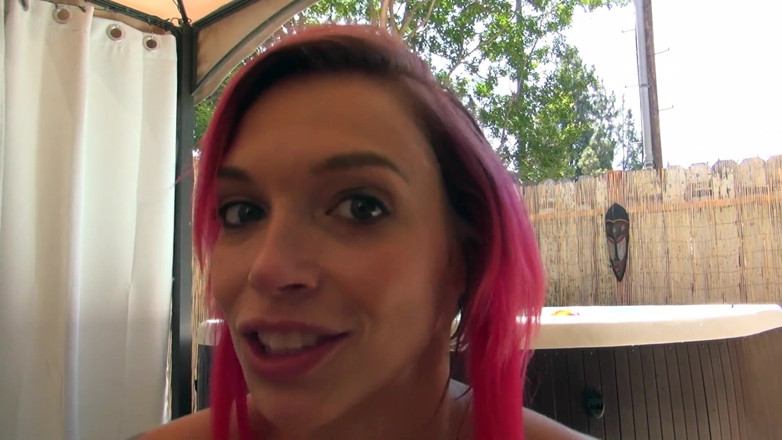Anna Bell Peaks: Jacuzzi boquete