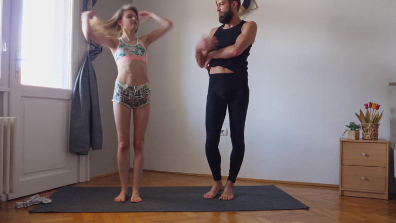 Camvivian: Allenamento joga insieme per la prima volta