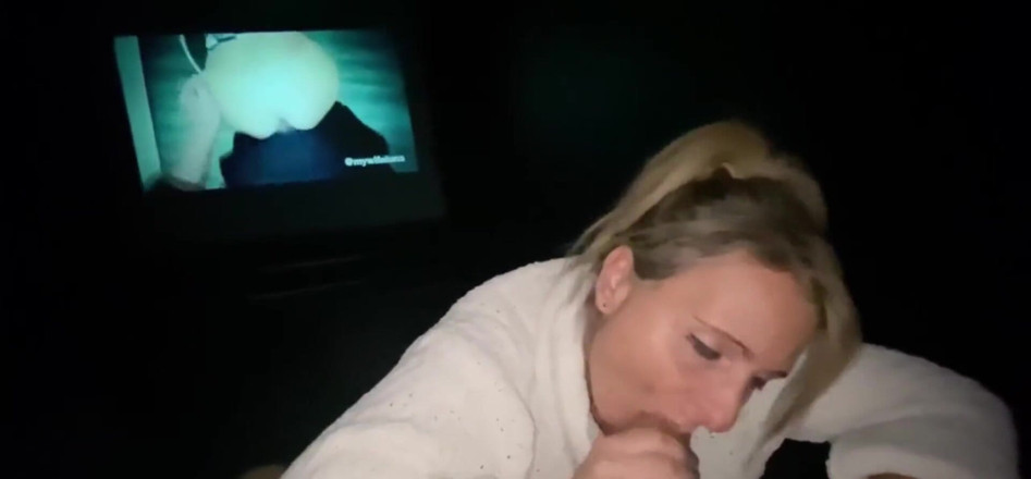 My Wife Luna: Tesorini tam video sinemada sikişiyor