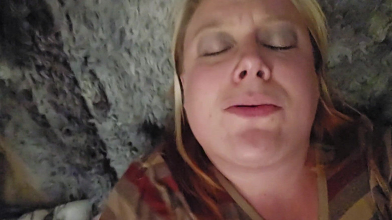 Jenn_sexxii: Romig poesje druipend nat voor jou