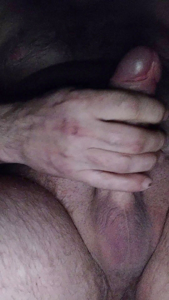 Incredible Dick: Gran polla dura 10 minutos para correrse
