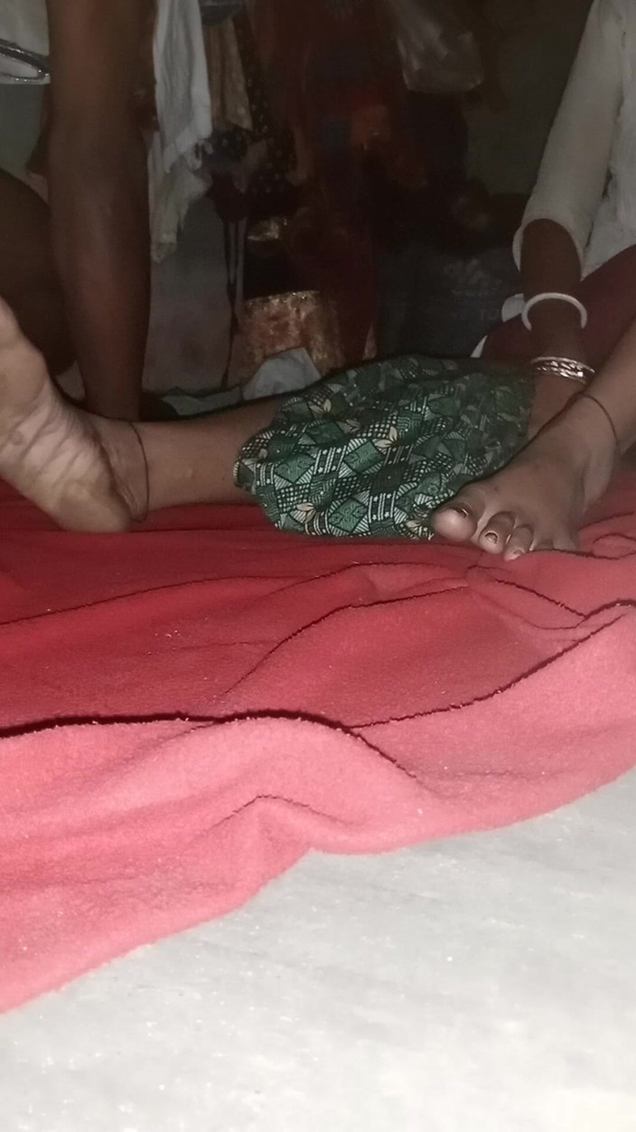 Pede: Desi Sex, I Came at Night and Put Bhabhi to...