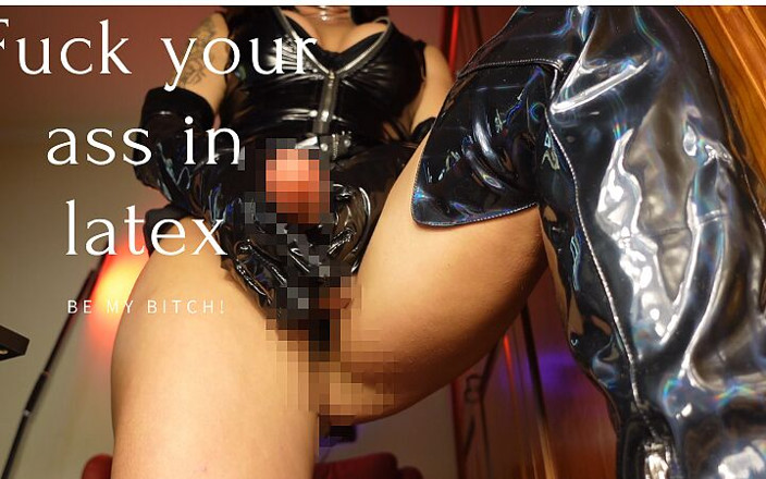 Anitta: Đụ đít bạn trong latex