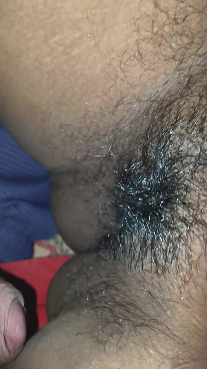 Suman818: Âm hộ của chị kế được làm màu đỏ