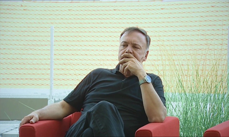 Antonio Adamo Film: Camorrista deixa dois guarda-costas foderem sua mulher