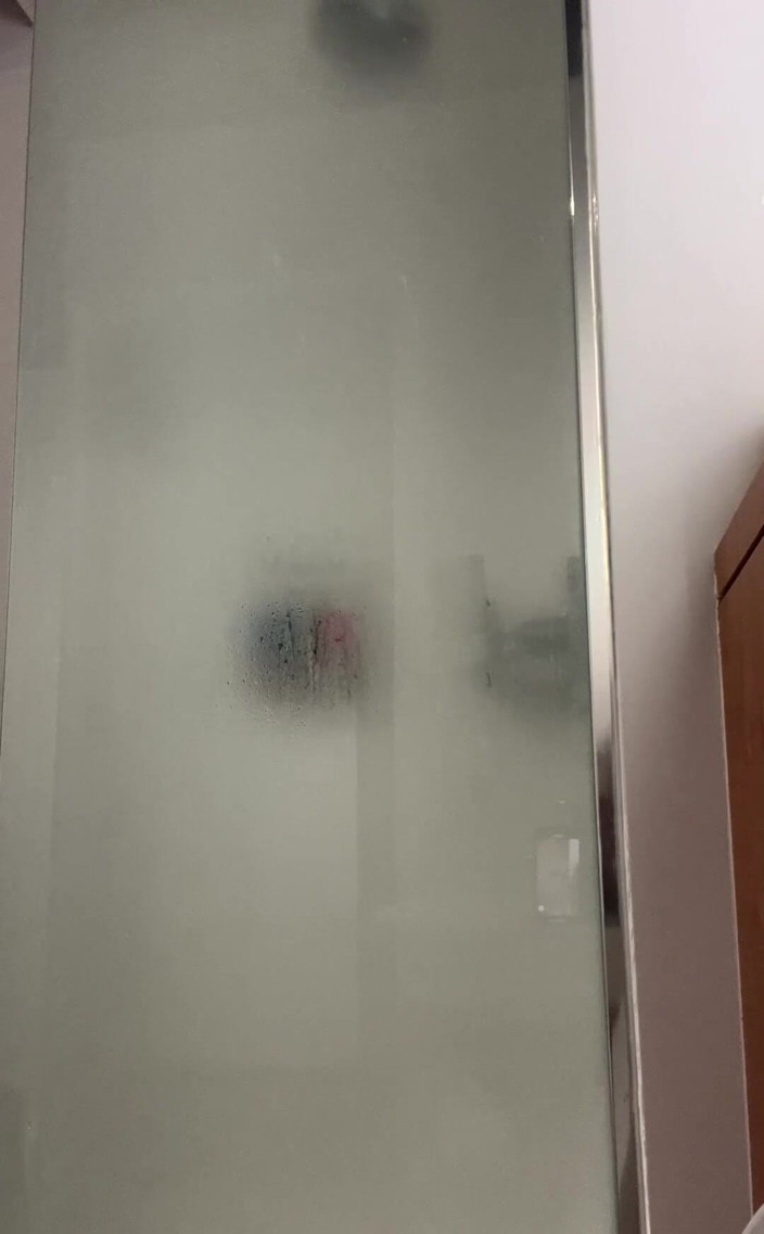 Avril Showers: Il mio amante di toronto se ne è andato quindi ho...