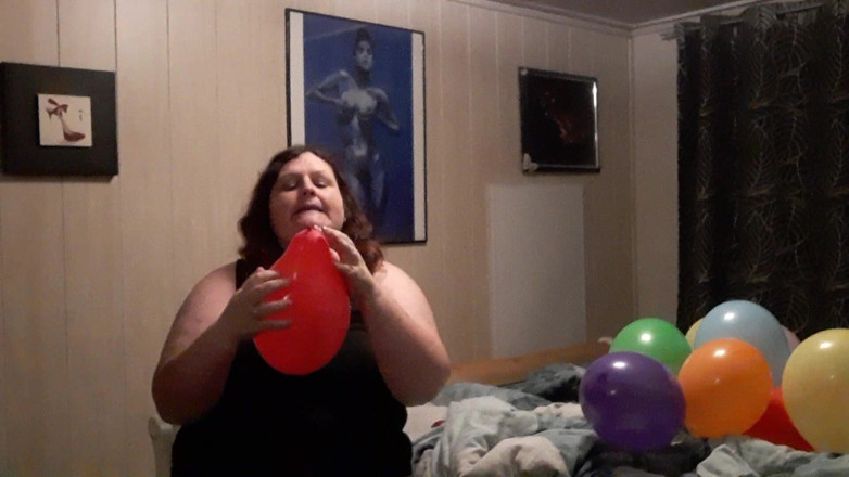 tammara big: I'll Satisfy Myself with Balloons