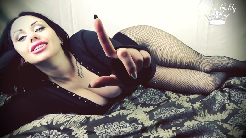 Goddess Misha Goldy: Deine frau ist eine hure! Starker cuckold!