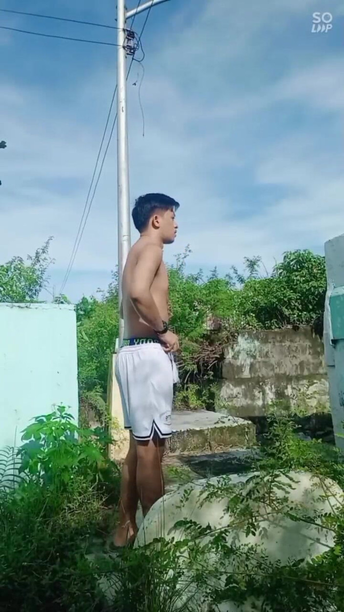 Rent a gay productions: Pinoy Twink户外场景