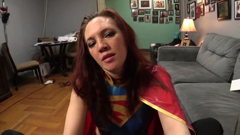 Evangelines Fetish: Suoergirl's Home Time for a Hand Job