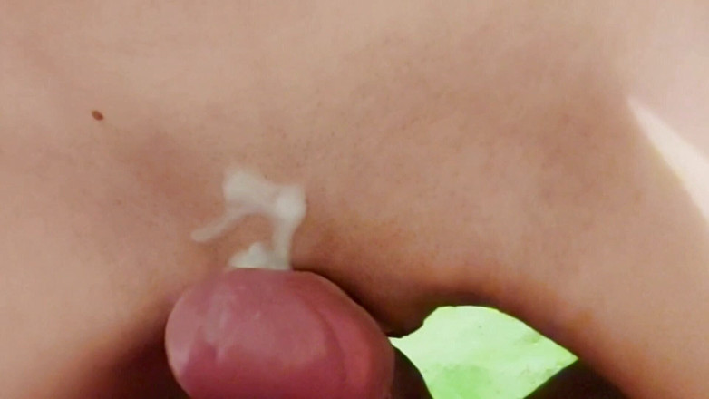 Wet Pussy Fuck: Ragazza di 18 anni scopata duramente con l'enorme sborrata sulla sua...