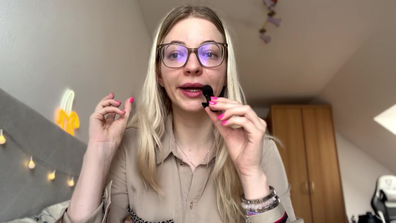 Goddess_Bella_Rae: Czy ja degeneruję mężczyzn? Femdom