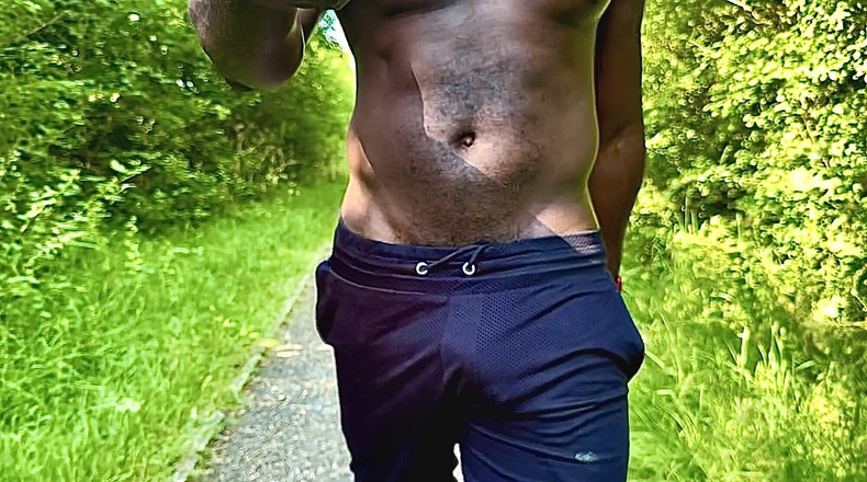 MrMagicDevil: Mi sentivo piuttosto caldo, stavo diventando duro!