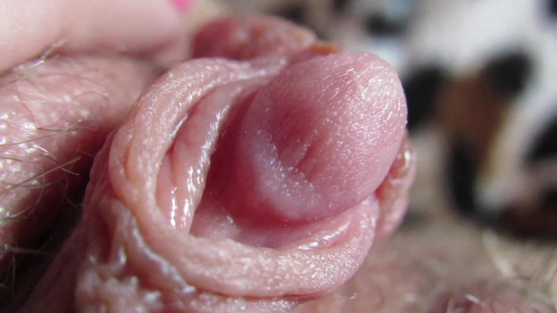 Cuteblonde666: Estremo primo piano sulla mia testa dura clitoride