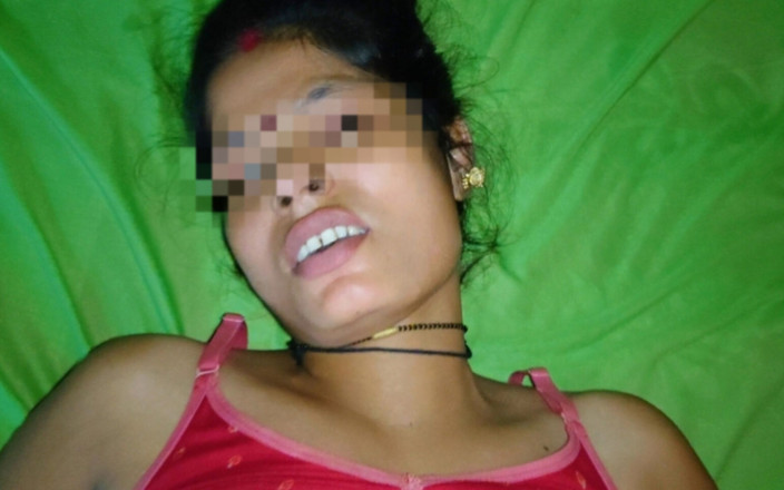 Sexy biwi: Pepek adik ipar dikongkek dan susu diekstrak dari payudara adik...