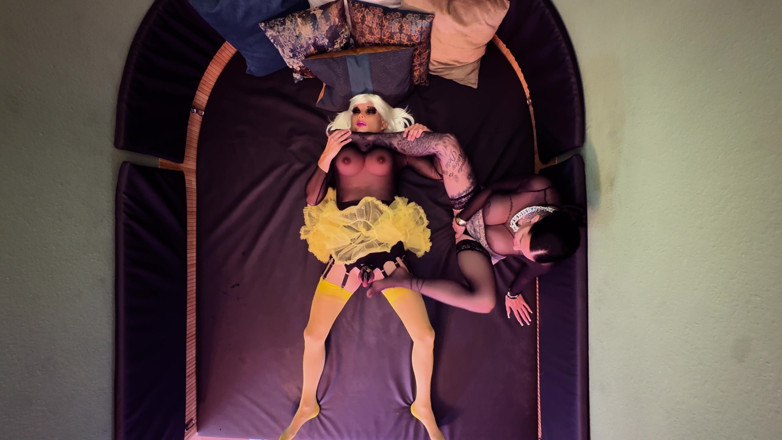 MissAlessaMilano: Nylon Fetish From Above View
