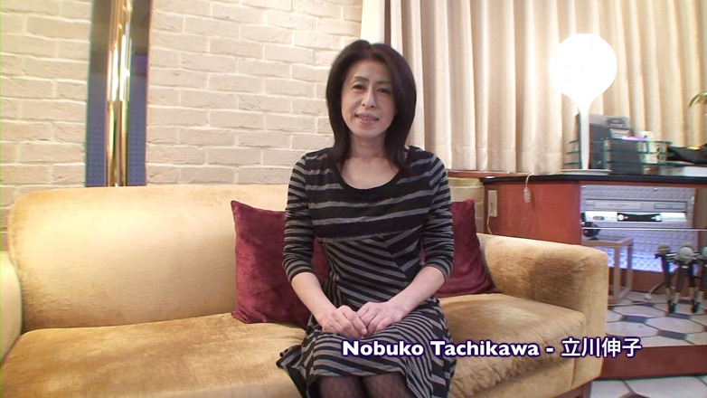 Japan Lust: Nobuko-san aime recevoir un creampie