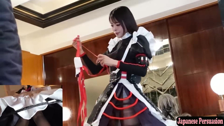 Asian happy ending: Cosplayer con immagine pura rivela lato segreto, dopo l'evento stato...