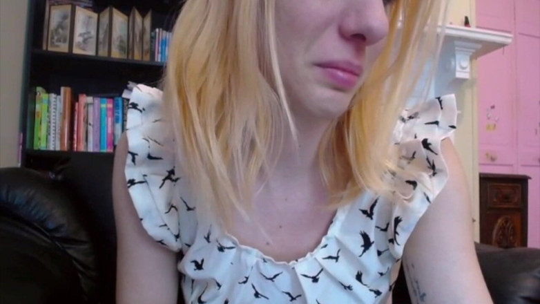 Quinn brooks: Custom Yellow Mucus Video