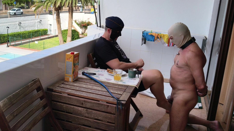 Master Dansan: Matin en vacances