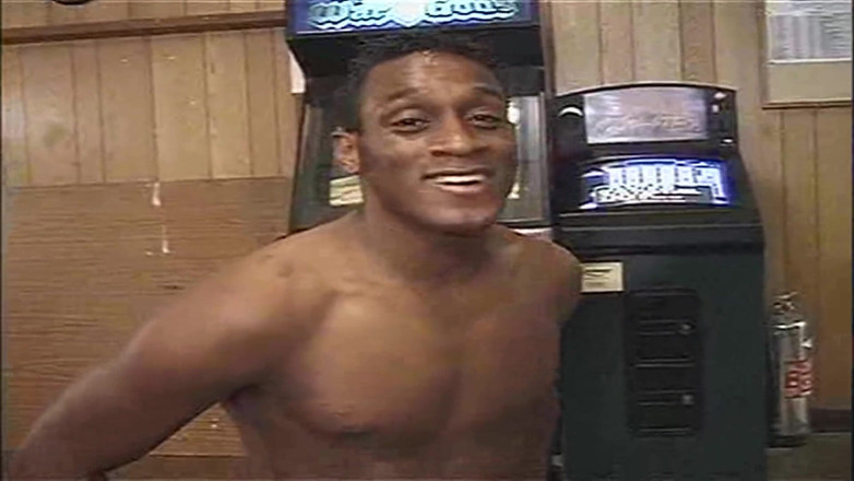 British Blue Movies: Aventurile britanice ale marelui Omar: Butt Jammin' Barmaids